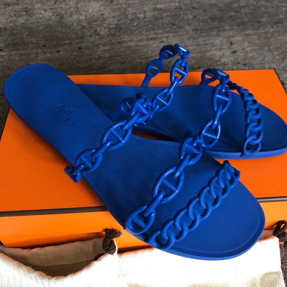 Hermès rivage cobalt blue sandals